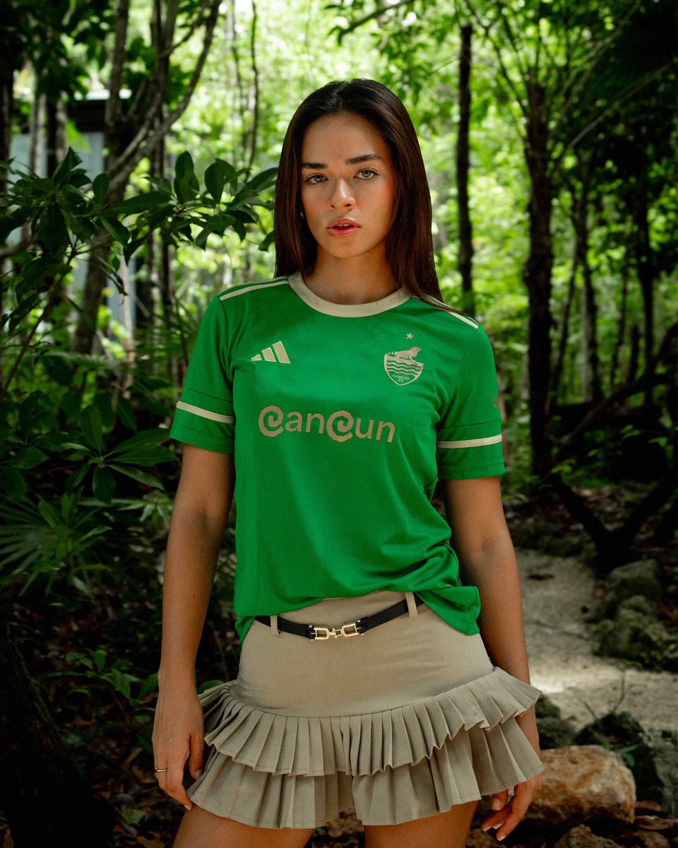 cancun_fc's tweet photo. CORAZÓN MEXICANO

Desde el Caribe Mexicano, la naturaleza ha dado vida a una de las regiones más extraordinarias de nuestro país. Esa riqueza natural inspira nuestra nueva piel.

Presentamos Corazón Mexicano, nuestro jersey away 2026-2027 como un homenaje a la esencia natural que caracteriza a nuestro país.

Porque representar a Cancún también es celebrar a México.