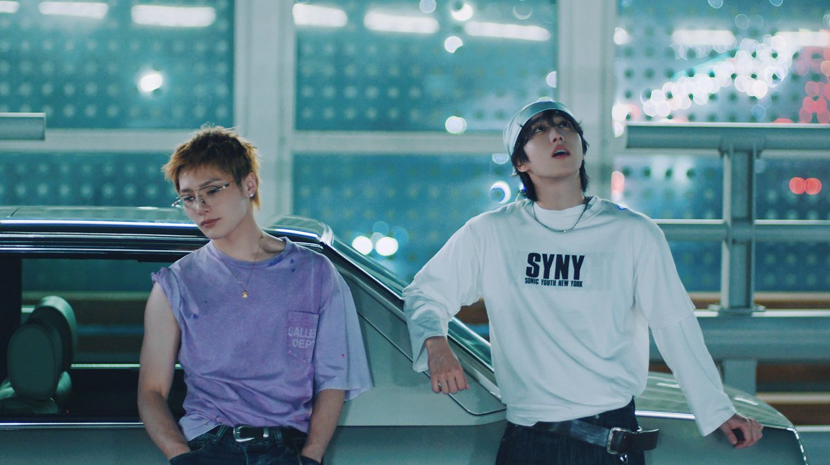 slist2015's tweet photo. 스키즈, 새 미니 '애프터 유' 티저 공개…8인8색 옴니버스 서사

#StrayKids #스트레이키즈
#스키즈 
@Stray_Kids
#방찬 #리노 #창빈 #필릭스 #현진 #한 #승민 #아이엔
#스키즈컴백 #스트레이키즈컴백 
#THIS_THAT #After_You
#StrayKids_RUN_IT 
#스키즈월드투어 #스트레이키즈월드투어 
#StrayKids_World_Tour 
#RUN_IT
⬇️관련기사⬇️ 
https://t.co/IICCRWNm2T