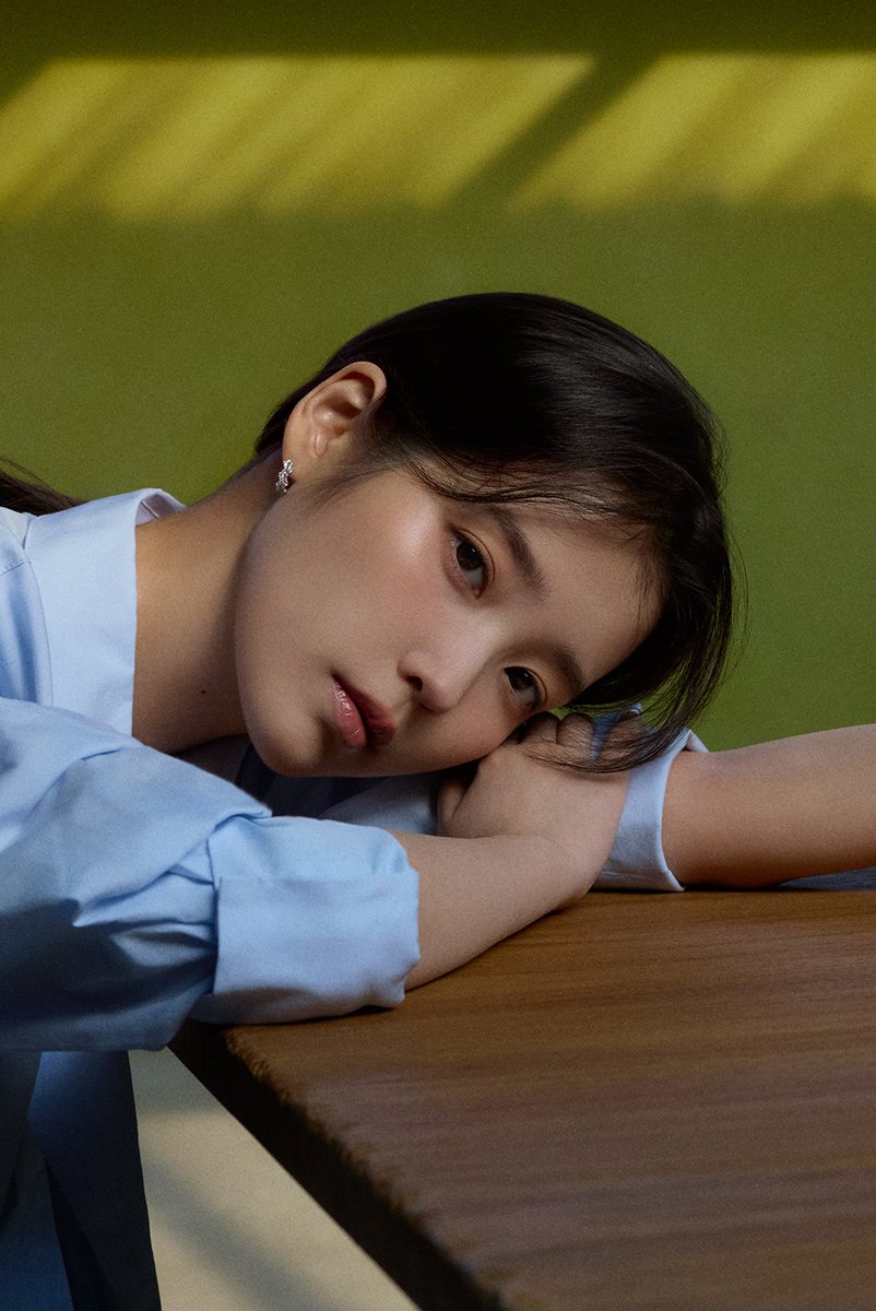 wyjc516's tweet photo. IU X J.ESTINA
#아이유 #IU https://t.co/a1Ses74K4A