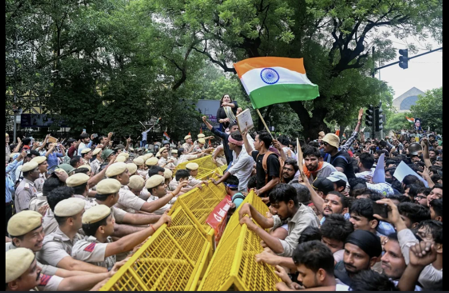 nitishkrishna8's tweet photo. Students' future- top priority; Hon'ble PM promised tough action v/s culprits of paper leaks. Minister's resignation is solution- NO; System cleanse is. Students should trust PM  &amp; not be used by dark forces. Wangchuk should open dialogue with the Govt for a permanent solution. https://t.co/Ys3JGT6uah