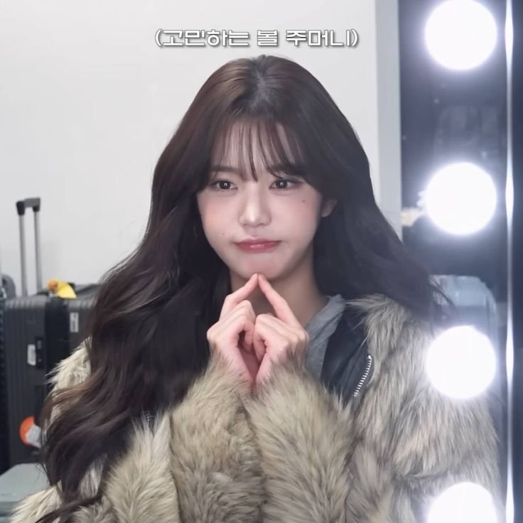 develvera's tweet photo. Selamat pagi, siapa yang belum isi form? Teman-temannya yang belum isi dibangunin dulu untuk isi form૮₍ ´ ꒳ `₎ა https://t.co/05lVGOsYJ4