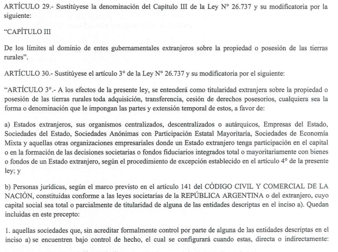 GordoRencor_'s tweet photo. @MiniNestor Esto es MENTIRA.
La modificación de la ley busca limitar a los ESTADOS la compra de tierra.
Literalmente lo contrario a lo q dice este twit.

Oculta información en esa captura. 

Se cambia el titulo del capitulo 3. Y se modifica el articulo 3.
Antes no se limitaban estados. https://t.co/Hf0yE79fjU