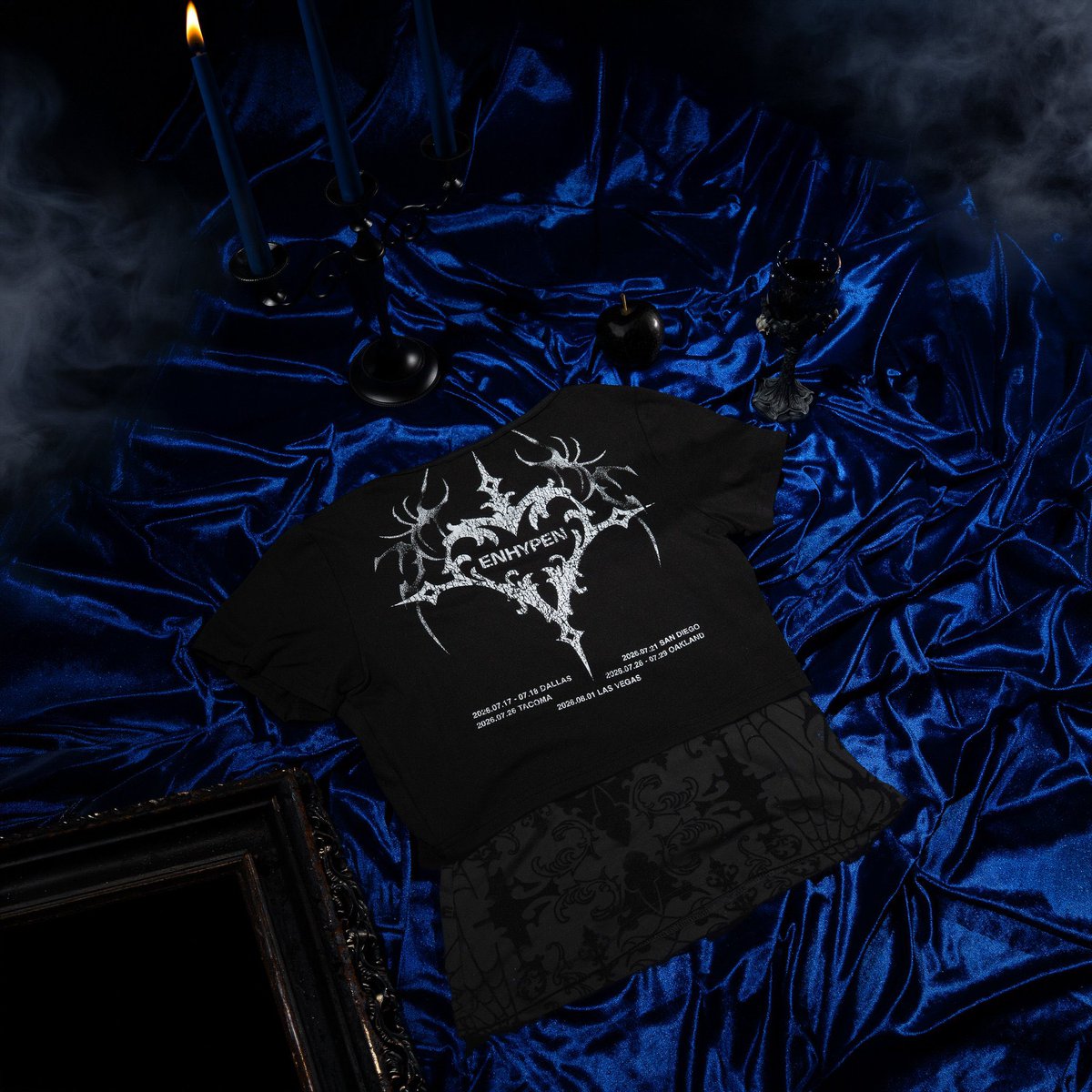 jkstizzy's tweet photo. enhypen merch iso !!

i need this so bad if anyone is selling it or going to the other stops pls lmk i wasn’t able to get it and all merch was basically sold out 😭🫩

#bloodsaga #enhypen https://t.co/uP5sVvvktk