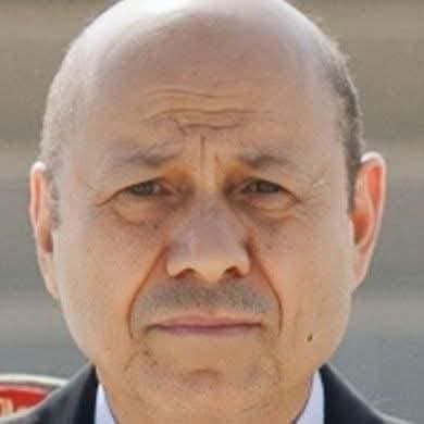 adelalmadwary's tweet photo. يواصل رشاد العليمي نهج إقصاء القيادات الجنوبية واستبدالها بشخصيات من الشمال مقربة من حزب الإصلاح الإخواني.

فبعد تراجع الحضور الجنوبي في وزارة الدفاع ومفاصل المؤسسة العسكرية، تأتي قرارات اليوم في وزارة الخارجية لتُعزز الانطباع بأن الجنوبيين يستبعدون تدريجياً من الوزارات السيادية، ولم يتبقّ لهم سوى وزارات هامشية لا تمتلك تأثيراً حقيقياً في صناعة القرار.