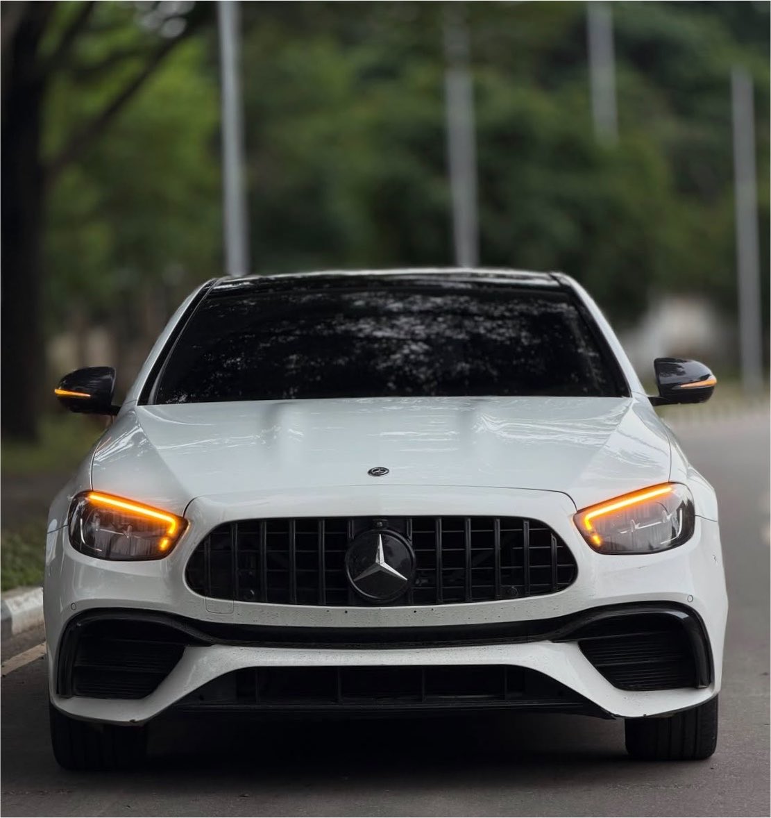DaggashAutos's tweet photo. MERCEDES-BENZ E450
Foreign used 2021 26k Miles 
Original duty ☑️ 
🏷️52m
📍Abuja https://t.co/aiO1vI1Yo2