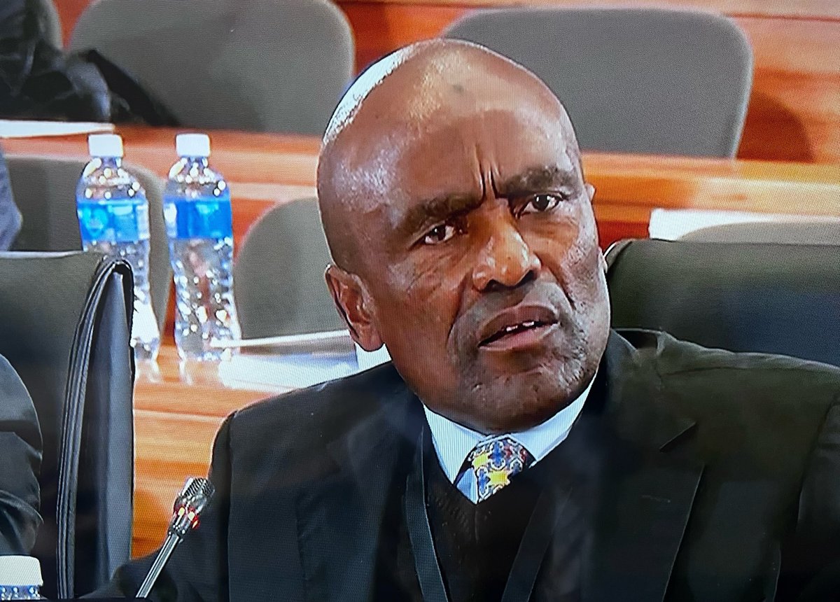 laitijohn's tweet photo. @AdvoBarryRoux I used to think it's a man behind this account, but after this post I now have my suspicions 🤔 https://t.co/Xrl7kdCsWY