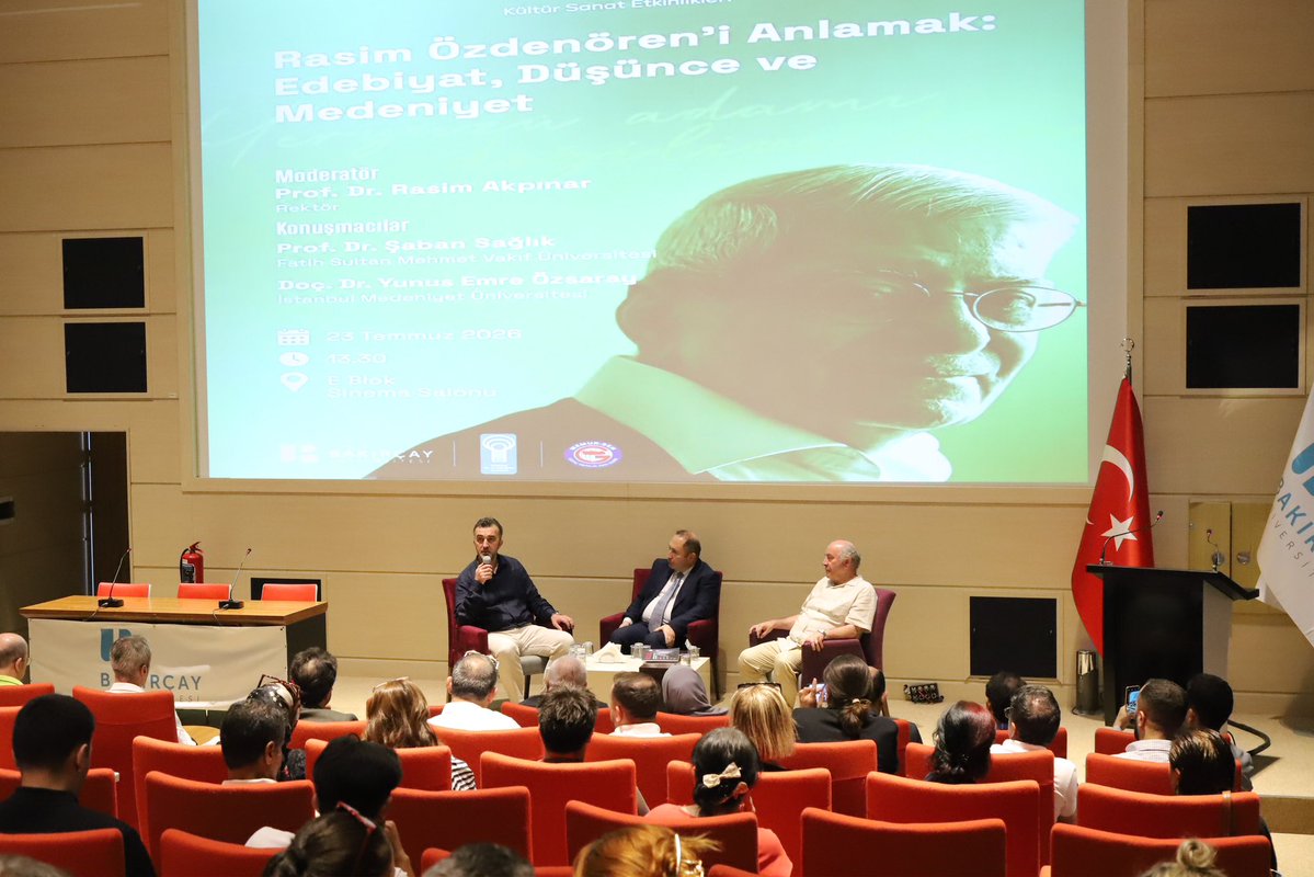 gencmemursen35's tweet photo. Genç Memur-Sen İzmir olarak; İzmir Bakırçay Üniversitesi ve Türkiye Dil ve Edebiyat Derneği  iş birliğiyle düzenlenen “Rasim Özdenören’i Anlamak: Edebiyat, Düşünce ve Medeniyet” programında, usta yazar Rasim Özdenören’i vefatının yıl dönümünde rahmet ve saygıyla yâd ettik. https://t.co/58ATbiWT2C
