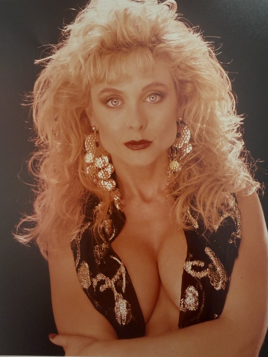 ninaland's tweet photo. I’m #@live at https://t.co/DzavL7E3Ms 6-8 pm Pacific😎 Drop by for insights on #Sex #Pleasure and #WhatWomenWant 🍆🌶️💦🍑🌮 (photo from ‘88) https://t.co/kZYvgiX7rG