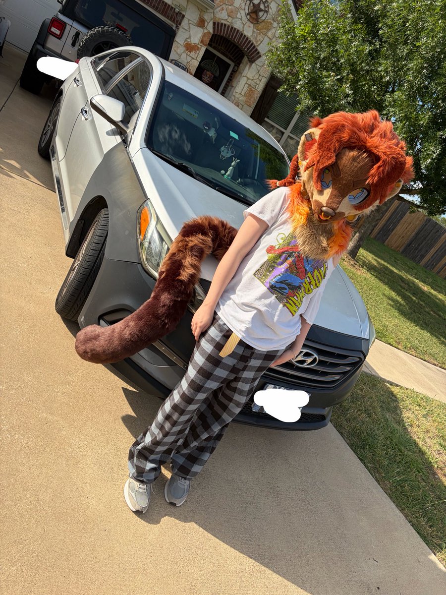 thisb0igr0wlz's tweet photo. sona vs what you drive x3

a busted 2015 hyundai sonata https://t.co/dZVnMIfln6