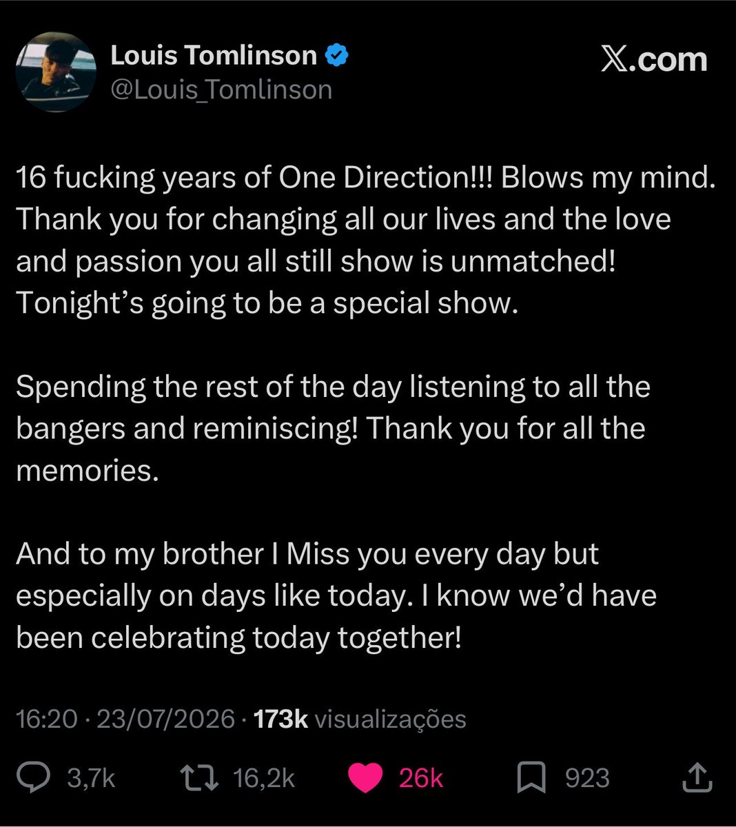 matthheushoran_'s tweet photo. 🚨ATENÇÃO!🚨

É com — não muito — pesar que nós, fãs da One Direction, anunciamos o falecimento das fãs solos do Louis Tomlinson, as quais foram mortas pelo cantor em questão. O crime ocorreu na tarde dessa quinta-feira, 23/07, por volta das 16:30. Seguem imagens do ocorrido. https://t.co/T8oRJohqMj