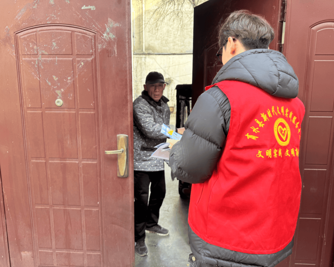 bagjeon89319848's tweet photo. 参与社区反诈宣传志愿活动，和居民唠嗑时帮爷爷奶奶装好国家反诈中心APP，这种被需要的踏实感太戳人啦！ https://t.co/D689nMaeN2