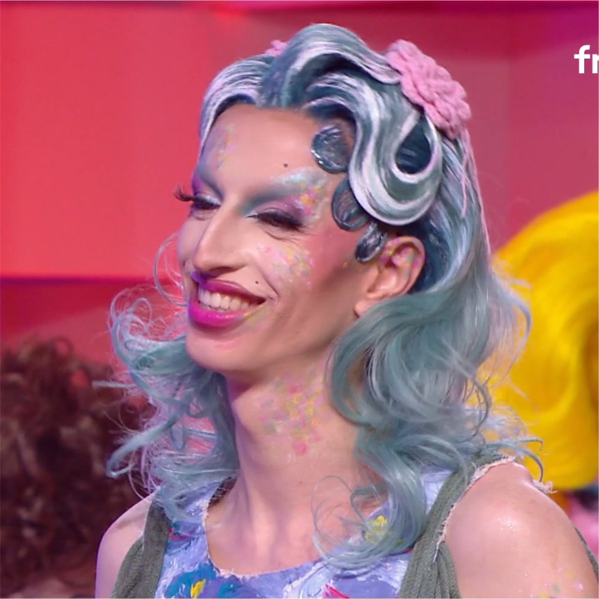 KINA2_2's tweet photo. Margarette going home just for her runway is so stupid, she only got great critiques for her challenge performance and shes one of the stars of this cast overall
#DragRaceFrance https://t.co/7n5fZCll8l