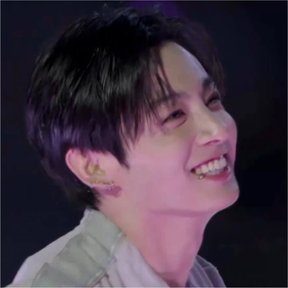 thvrang's tweet photo. forever my favorite smile https://t.co/EUkzUWbo1U