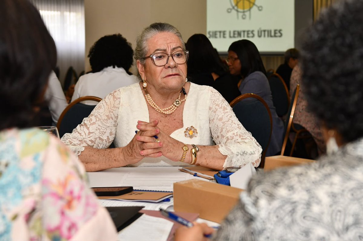 bagricolaRD's tweet photo. AgroJefas es el complemento formativo, educativo y de capacitación del programa Mujer Rural, impulsado por el Banco Agrícola y el Ministerio de la Mujer, con el apoyo del BCIE y ejecutado por INCAE Business School, que busca fortalecer las capacidades empresariales, financieras y de liderazgo de mujeres productoras agropecuarias.

#BancoAgrícolaRD #AgroJefas2026 #MujerRural #LiderazgoFemenino #DesarrolloAgropecuario