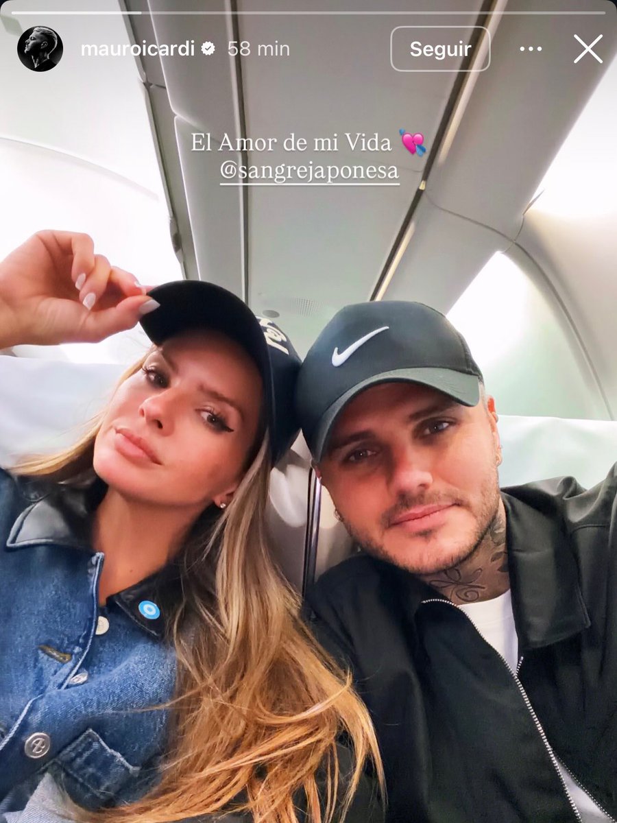 NaiVecchio's tweet photo. Mauro Icardi y Eugenia La China Suárez en Madrid rumbo a Milán. #Icardi se niega a firmar la emisión de nuevos pasaportes italianos de sus hijas tras el robo y hasta que no lo resuelva la justicia estarán varadas. Las clases escolares de Francesca e Isabella en Argentina:el 04/08 https://t.co/CnotGMSDYg