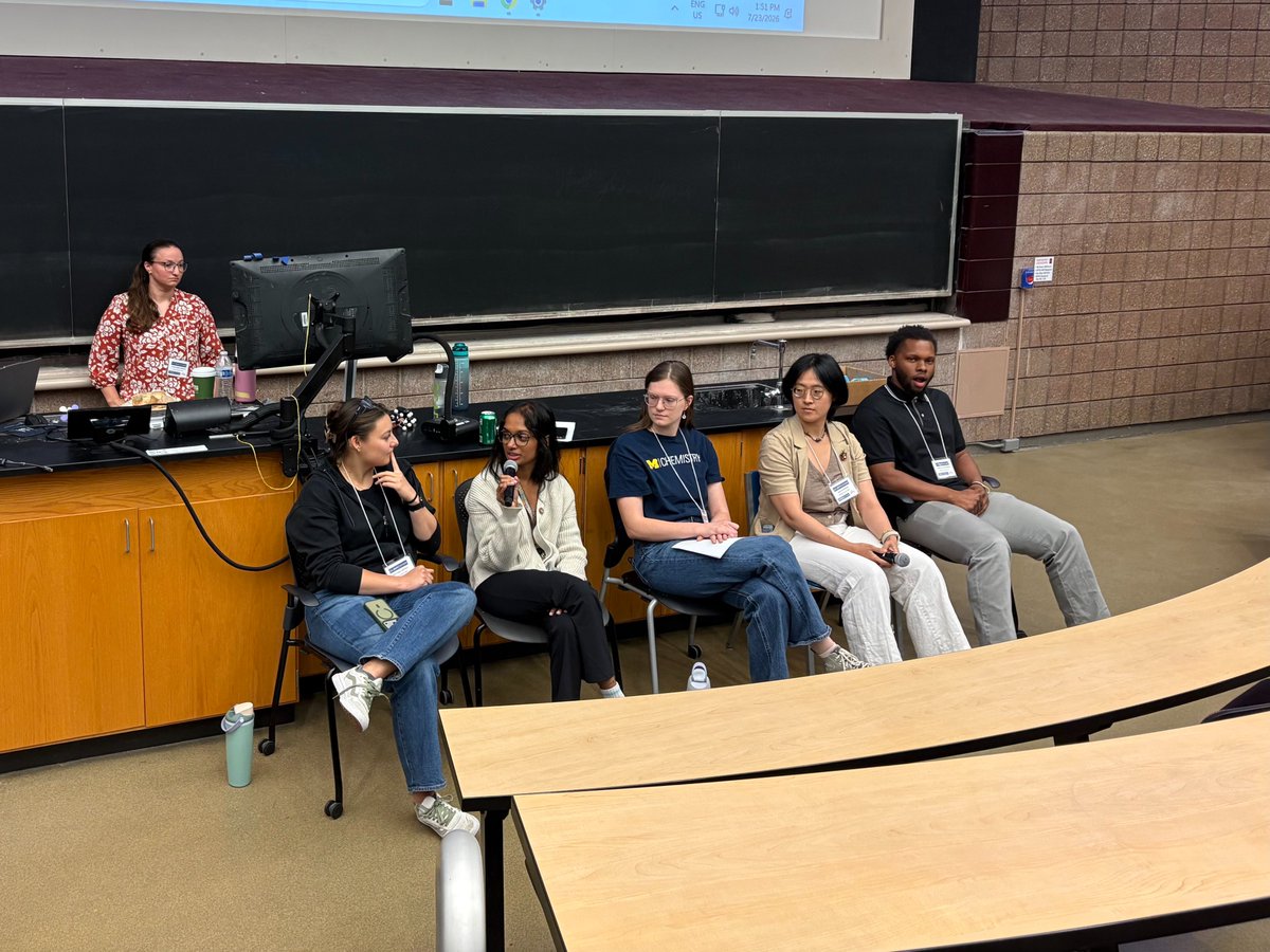AlumSymposium's tweet photo. As the day comes to a close, thank you to everyone for participating in the 2026 Chemistry Alum|NUM and URAN|UM symposium and making today such an amazing event. We’re excited for what’s ahead. https://t.co/wAtKUP0hEg