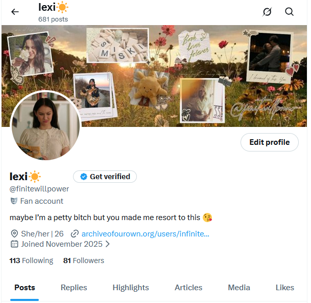 finitewillpower's tweet photo. look at my account. look how cutesy, how aesthetic it is.  now ask yourself: why would a man be there? https://t.co/QFTAucuLsC