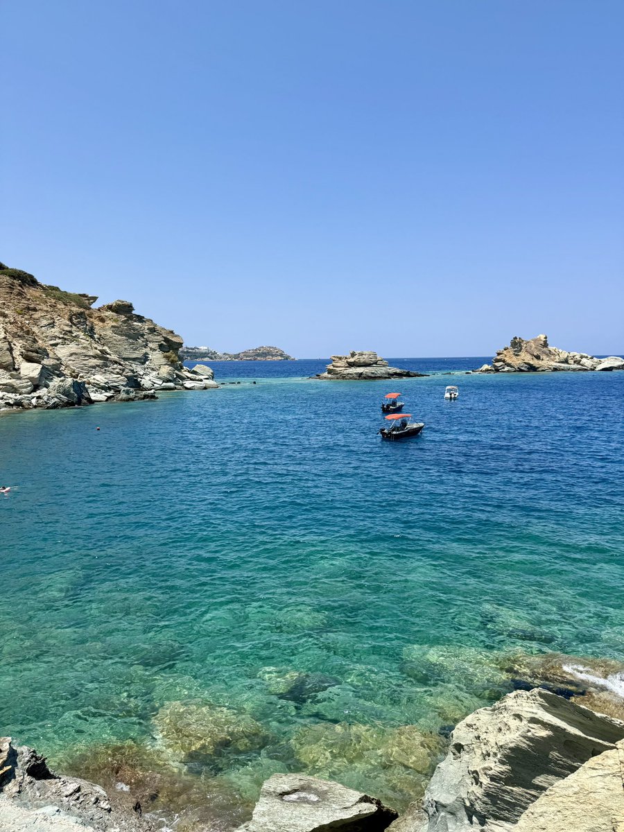 joecrook96's tweet photo. Crete 🤍🇬🇷

There’s much worse places i could’ve spent my 30th birthday! 🎈 https://t.co/SMOH2eCY0x
