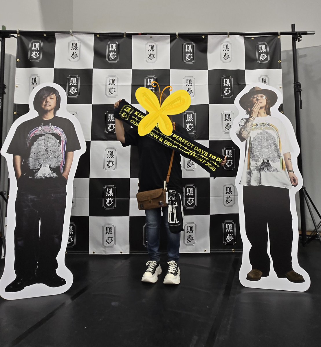 yny_angels's tweet photo. 黒夢TOYOTAアリーナ東京行って来ました😊２日間だけやけど最高でした👍最終日は人時さんの誕生日😊人時さんが考えたセトリ、神セトリやった😍ここでこの曲来るかぁって号泣😭そして清春さんと人時さんの２人のお互いの愛情が伝わってきたLIVEでした😊感動しかない♥️ https://t.co/dLXE0YlOyT