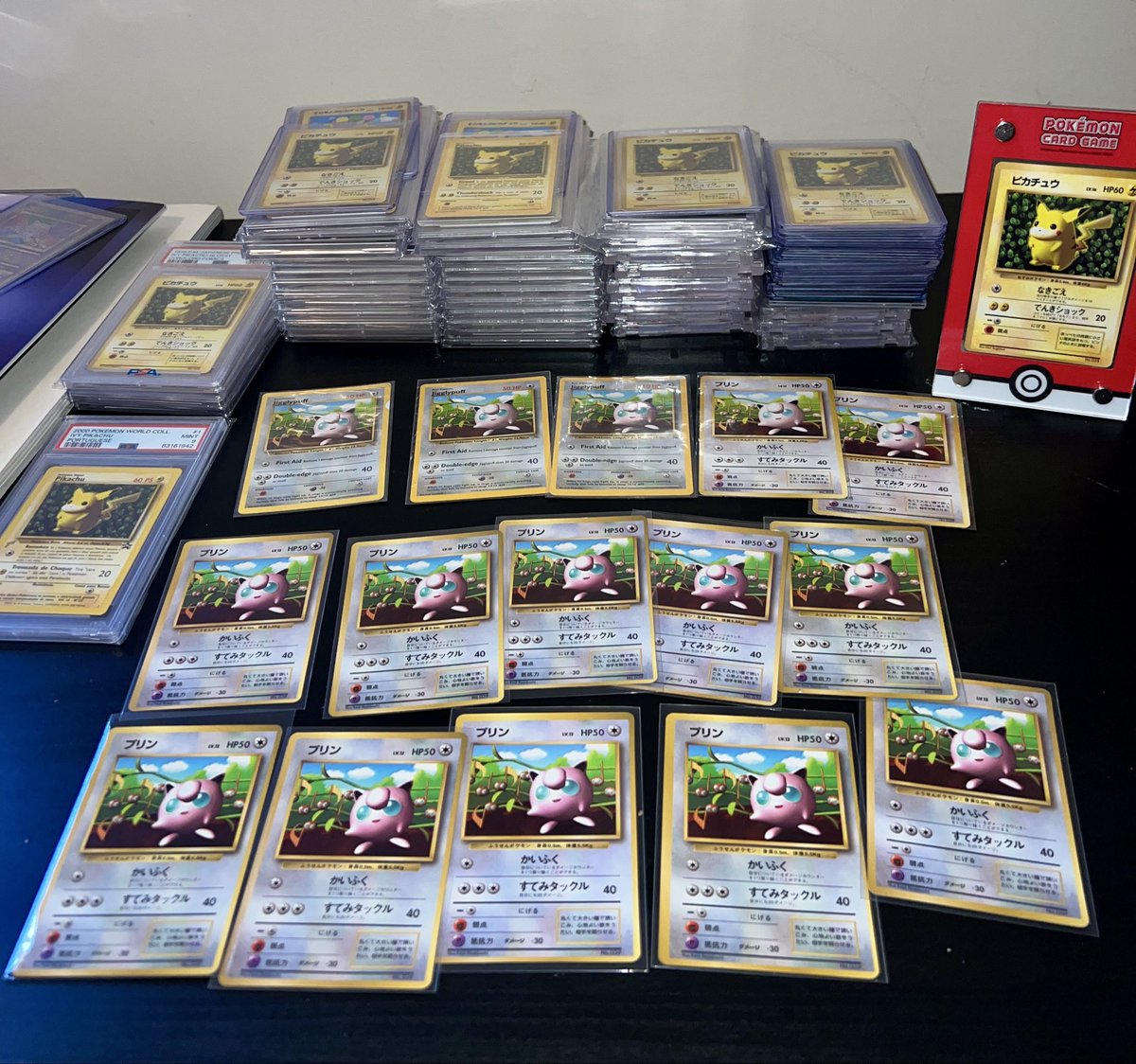 chubby0x's tweet photo. 私のコロコ��の一部、史上初のポケモンTCGカードです！皆が幸せな家族のように一緒にいる姿を見るのが好きです https://t.co/GFJ5bzr93T
