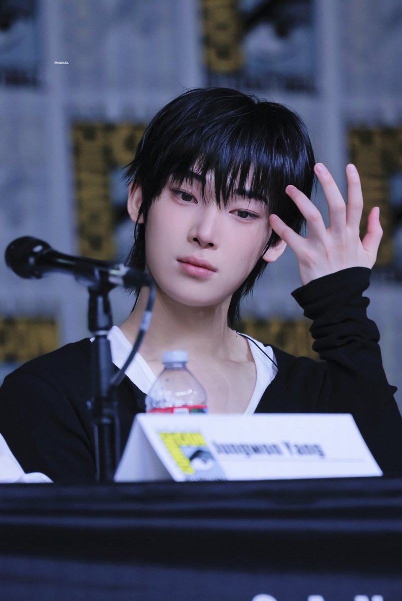 ftalsunoo's tweet photo. SUNOO LOOKING EXTRA PRETTY AND SO FOX TODAY FR 😩 https://t.co/pDUcdwFiry