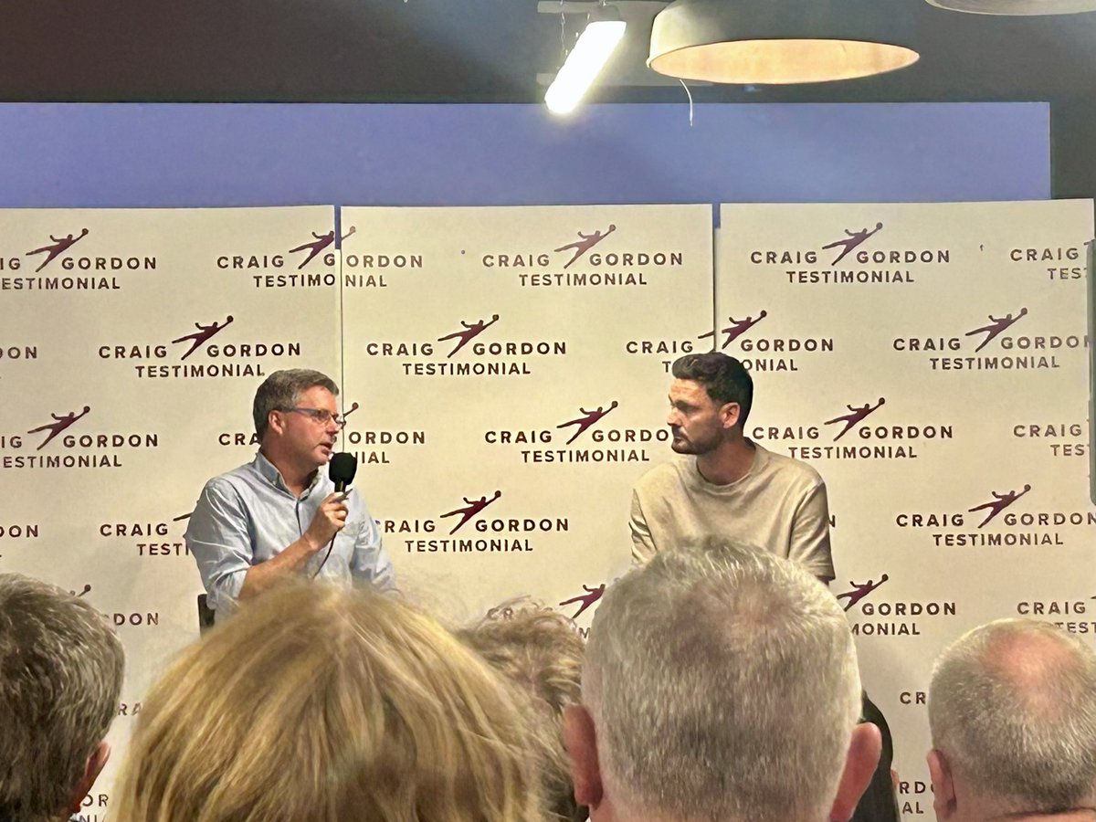 IainMerc's tweet photo. Craig on top form tonight at his Q and A event with @pwmcomms posing the questions. In the fullness of time, I hope Craig has a role to play for both club and country. https://t.co/7i6urerofu