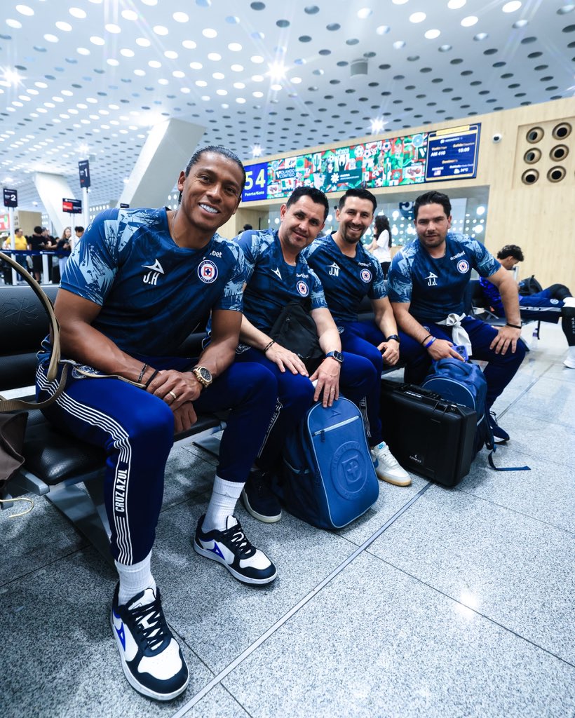 CRUZ AZUL tweet media
