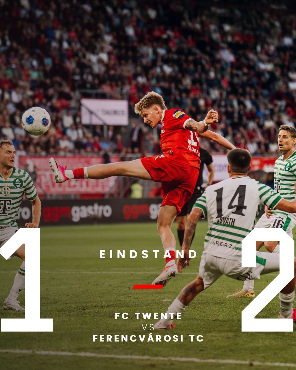 Foot_NL's tweet photo. 🇪🇺 TERMINÉ ! 

Mauvaise opération à domicile pour les Tukkers ! 

🔴🔴 FC Twente 1-2 Ferencvárosi TC ⚪️🟢

🔴🔴
⚽️ A. Adelgaard 38' 🇩🇰

⚪️🟢
⚽️⚽️ L. Joseph 14', 80' 🇭🇹

#TWEFER https://t.co/ydXEI4CuFf