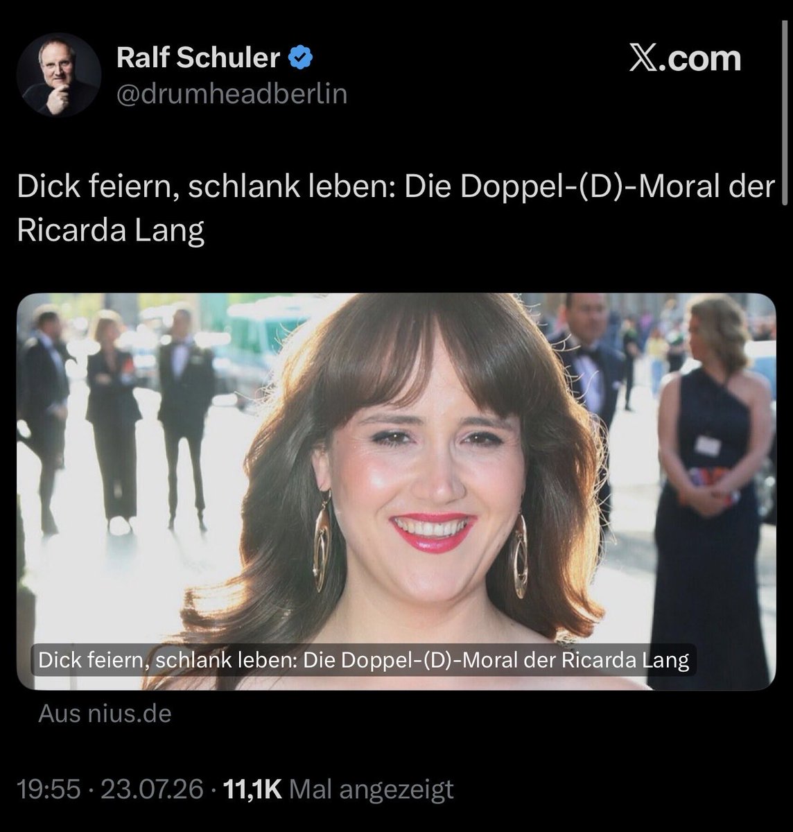 stephanpalagan's tweet photo. Wer auch nur einen Funken Anstand in sich hat, wird den publizistischen Klärschlamm von „Nius“ mit ganzem Herzen hassen. https://t.co/V4SmtaIZMq