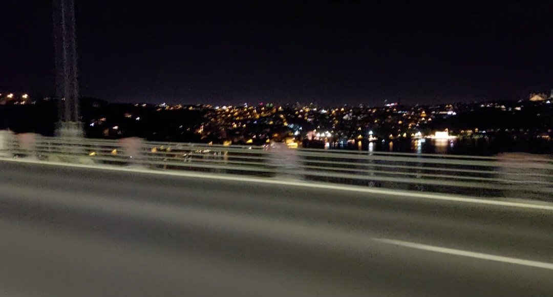 CalKemanci_'s tweet photo. Yolculuğun gece olanı makbuldür.. https://t.co/JuEN0sblNa