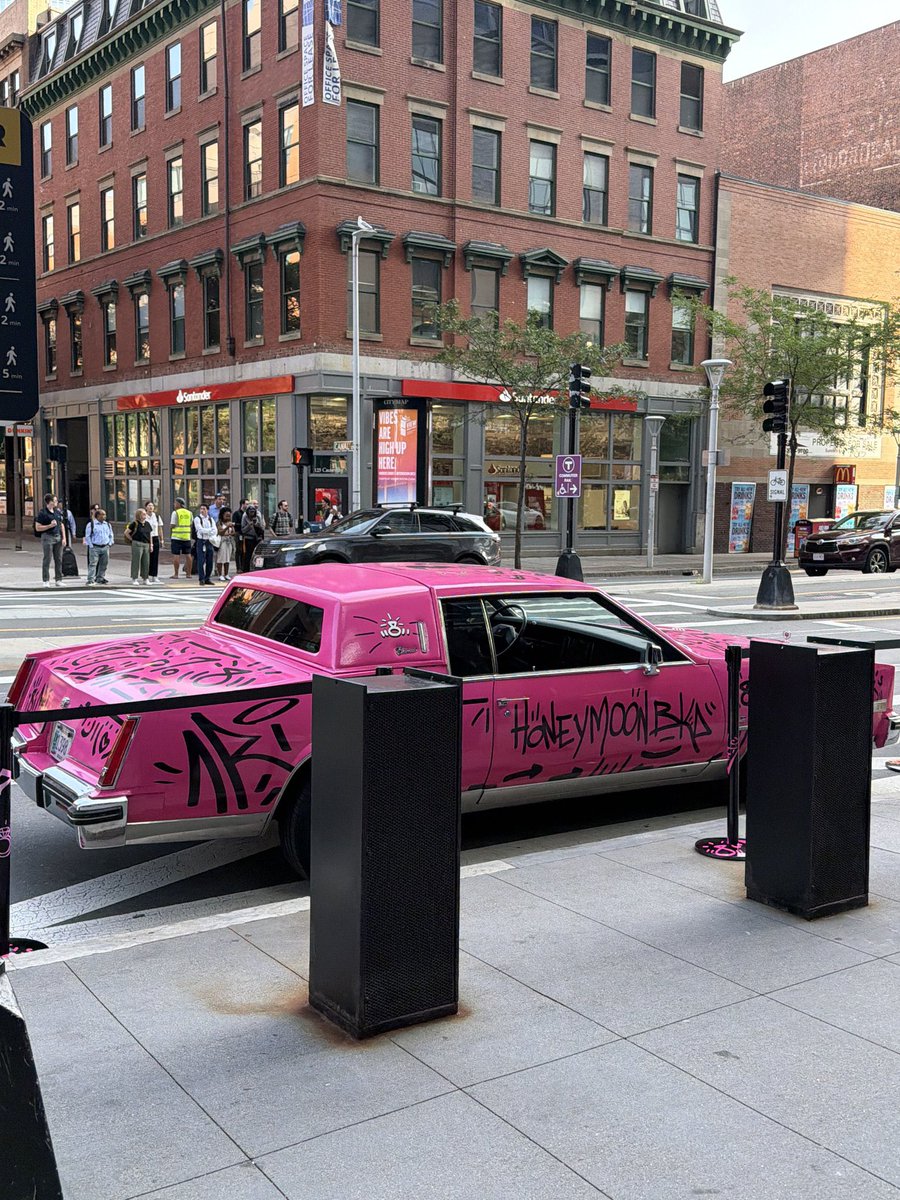 GrandeTourNews's tweet photo. The ‘7 rings’ car is outside in Boston! #ESTBoston https://t.co/nIwMW5yCaB