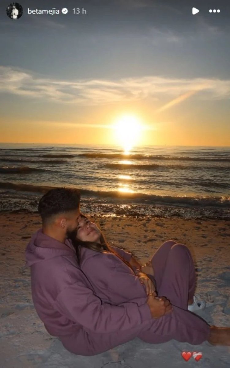 CaudilloIsela's tweet photo. otro pendejito que se sube al tren del mame tambien busca que lo funemos
Beta Mejía, novio de Alejandra
"No pudieron ni con un jugador menos. Ni con los 11 minutos de tiempo extra. Ni yendo otra vez al hotel a gritar", escribió en una de las publicaciones. https://t.co/JqisBnwSdU