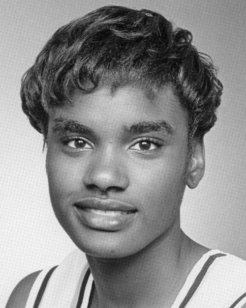 NMStateWBB's tweet photo. 𝑻𝒉𝒓𝒐𝒘𝒃𝒂𝒄𝒌 𝑻𝒉𝒖𝒓𝒔𝒅𝒂𝒚, featuring Anita Maxwell-Skipper! ⏪

▫️Anita Maxwell-Skipper holds the program's all-time scoring record (2,601), while also becoming the first Aggie basketball player (men & women's) to have her number retired 🔥

▫️She became the first player in NCAA history to record 2,500 points, 1,000 rebounds and 300 steals in her career 🤯

▫️For three consecutive seasons, she was named to the AP All-American team, the lone Aggie to earn the honor! 🤩

▫️Following her NM State career, she was drafted in the 1997 WNBA Draft, going 29th overall to the Cleveland Rockers! 🎸

▫️In 2002, Maxwell-Skipper was named to the US Bank/NM State Hall of Fame! 👏

#AggieUp