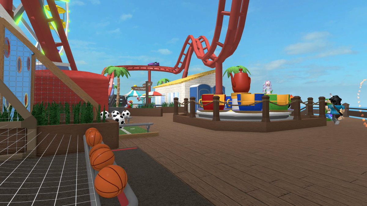MM2Overview's tweet photo. New 'Pier' map! https://t.co/TzfiywWxPF