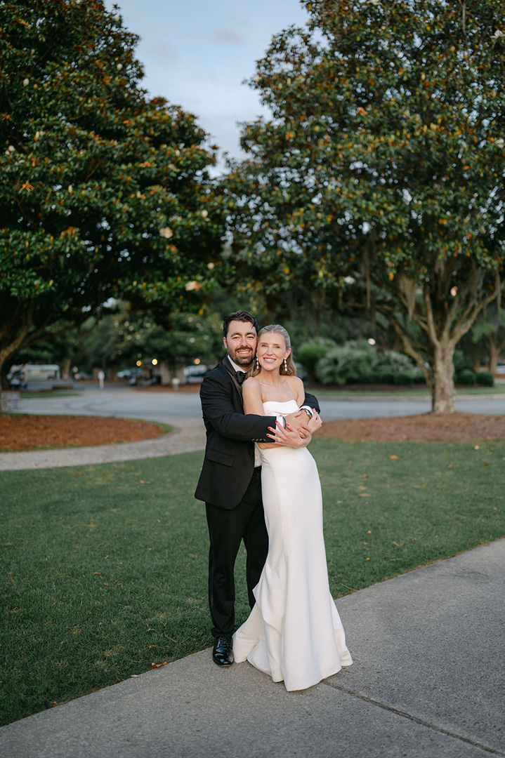 WhiteOnDISC's tweet photo. Taylor radiates timeless beauty in White Pure Couture by Jodi Moylan. Designed in house at White on Daniel Island, every White Pure Couture gown is thoughtfully crafted to celebrate the individuality of each bride. https://t.co/mXPCxG10ab
#weddingdress #weddinggown #weddingday https://t.co/nXkD3p8A05