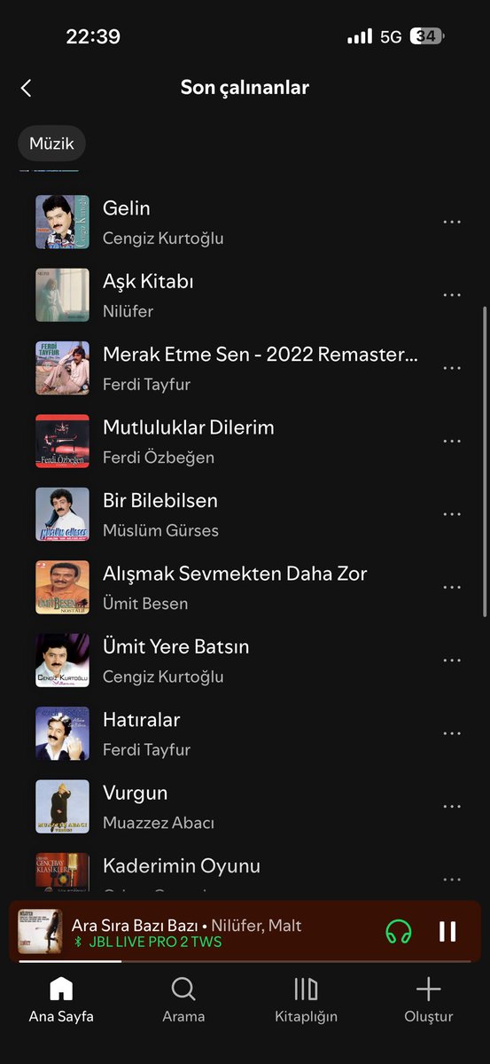Aylinnc06's tweet photo. spotify son calinanlar tam liste https://t.co/UQWjqDEqko