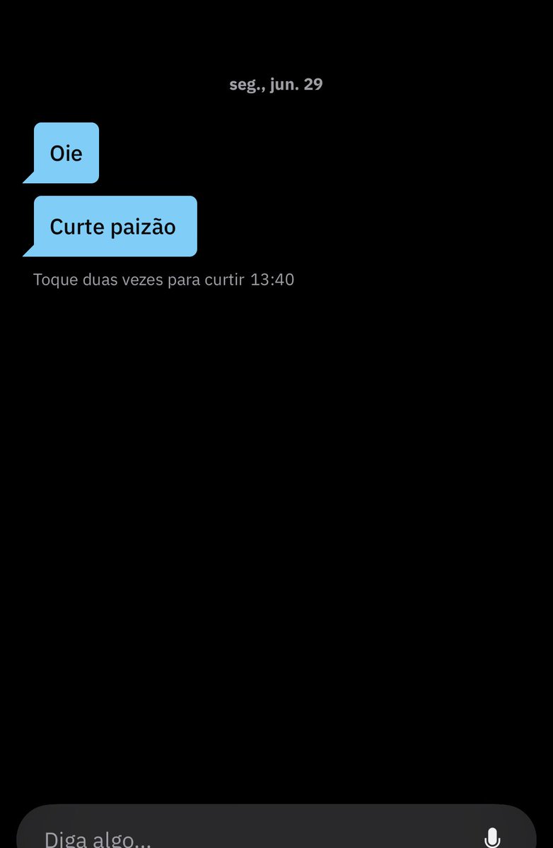 eu_vicck_'s tweet photo. que ódio!!! só tem pai de família nesse aplicativo!!! cadê os bb quente? https://t.co/1yfpXjaT17