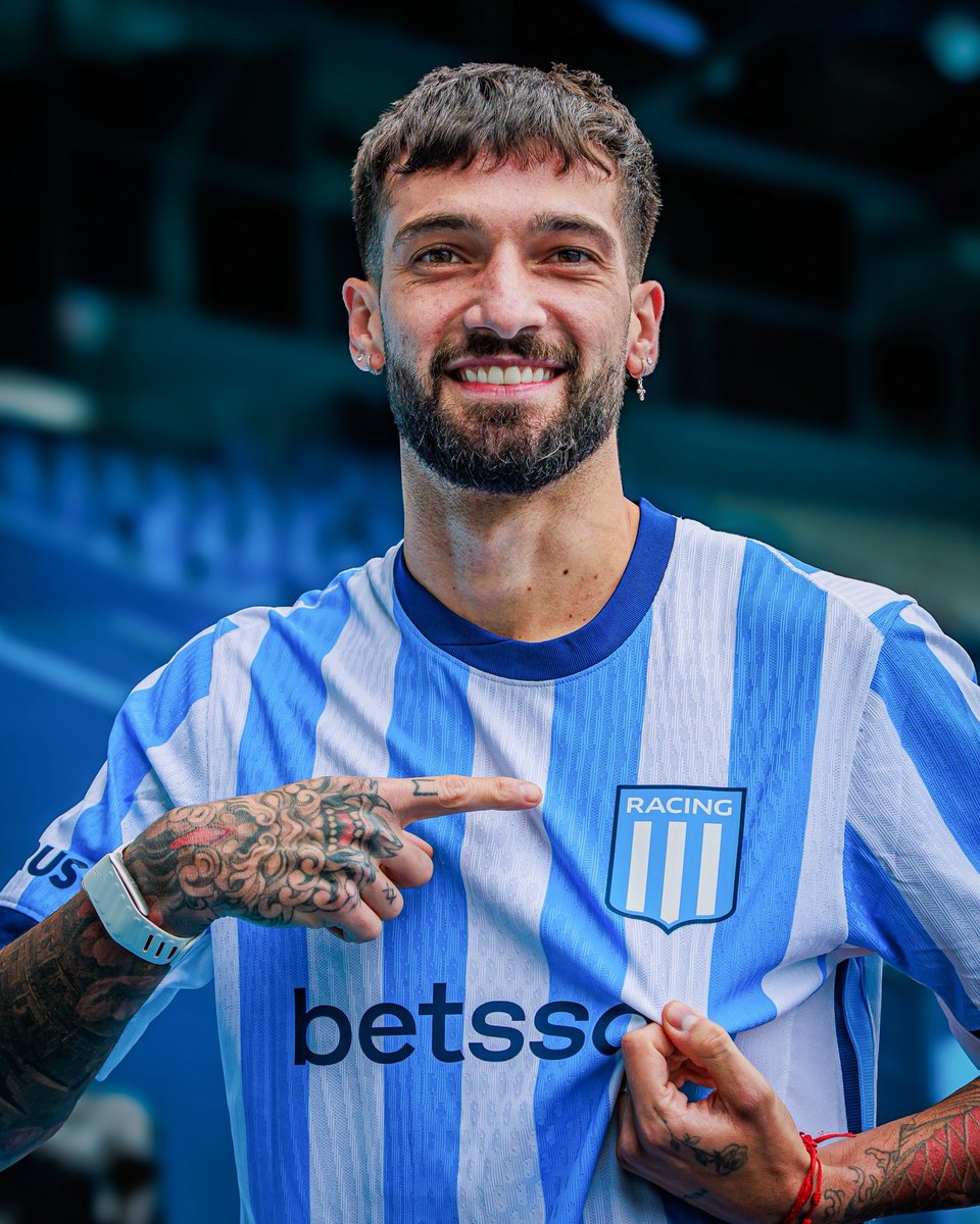 PepiLadanaj's tweet photo. ✅ Lautaro Díaz integra la lista de convocados para el partido vs. Gimnasia (LP). 

❌ Adrián Martínez y Marco Di Césare son baja por suspensión. “Maravilla” debe cumplir dos fechas, mientras que el defensor cumplirá una. https://t.co/4FbQlc7SeT