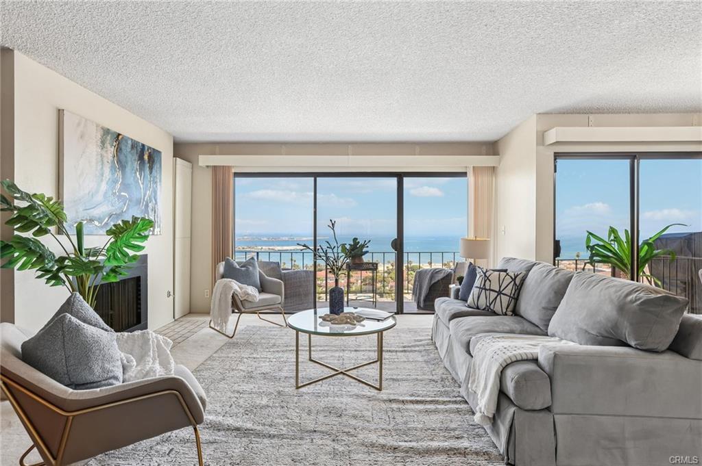 BHHSCP's tweet photo. $699,000
3432 S Peck Avenue Unit 302
San Pedro, CA 90731
2 bed / 2 bath / 1,351 Sq. Ft.

Listing courtesy of: Mistydawn Jones
#BHHS #BHHSCP #ForeverAgent #SanPedro #PanoramicViews https://t.co/6Jr1Wrl5j9