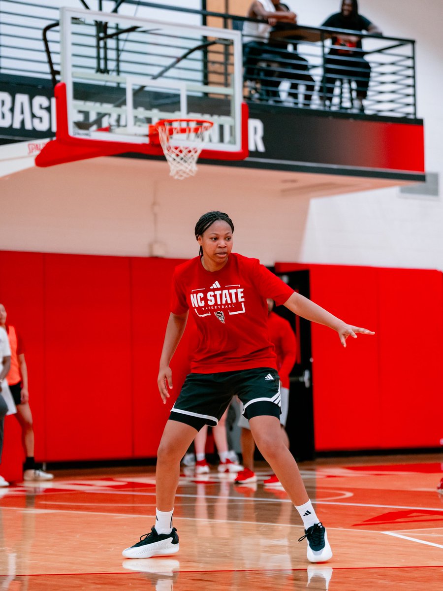 PackWomensBball's tweet photo. Y’all are going to love KP’s game 😮💨
@KamoraPruitt running with the Pack! https://t.co/GgTai3zdCk