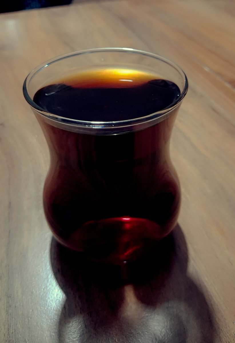 brehhh_offical_'s tweet photo. ☕️🌙✨️ Geceye Dem Ola... Çay bahane, huzur şahane... 🍂🤎
#ÇayVakti #GeceyeDemOla #Huzur #KeyifliGeceler ☕️🌙✨️ https://t.co/ahhf47jZ02