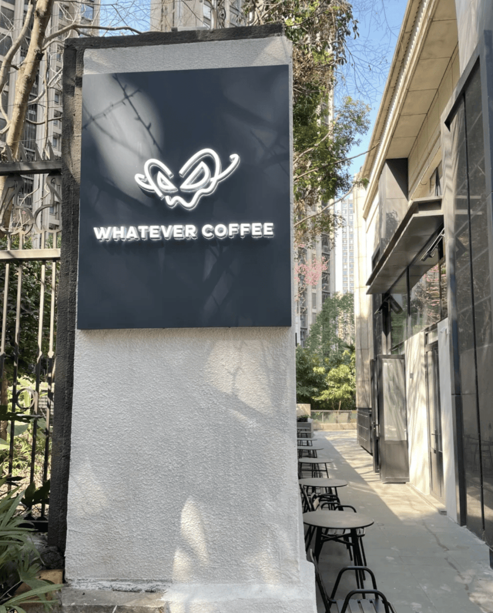 joungwon03's tweet photo. Just tried the new zero-waste coffee bar in downtown! 100% compostable cups + barista who remembers my order on first visit — small details make the biggest difference to my daily commute ， https://t.co/7kwaAU1181