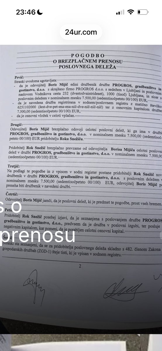 Matevz007's tweet photo. Tipičen primer kako novinarji @24ur_com lažejo in zavajajo.

V notarskem zapisu piše, da poslovni delež odsvojitelja brez bremen, torej lastništvo podjetja.

Novinarji pa pravijo: Mijić jamči, da je podjetje prosto vseh bremen.

Kakšno nakladanje, samo da očrnijo @resni_ca https://t.co/8tZntrG8Ed