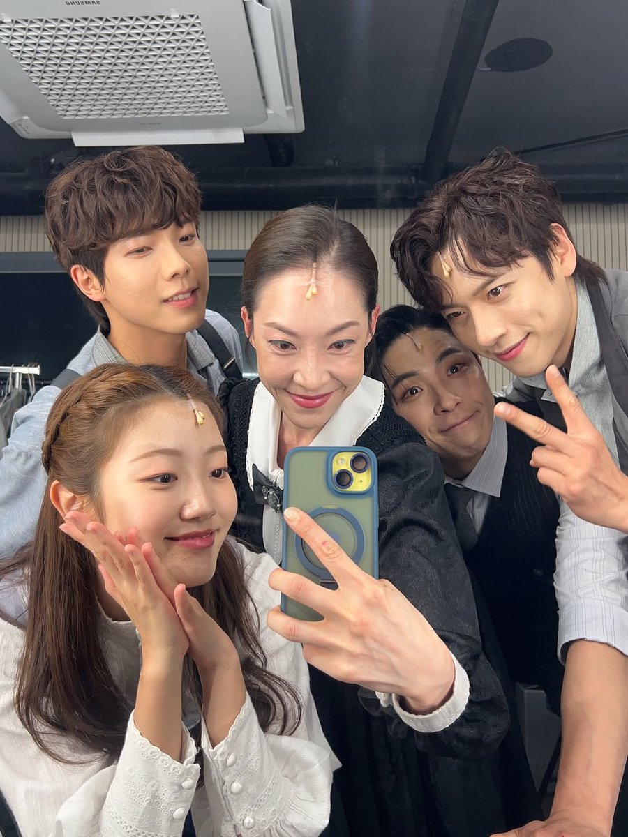 ssalagi0521's tweet photo. 260723 륜메리 인스타 피드 속
승우 헤르만✌️ https://t.co/MWG3xzj2lP