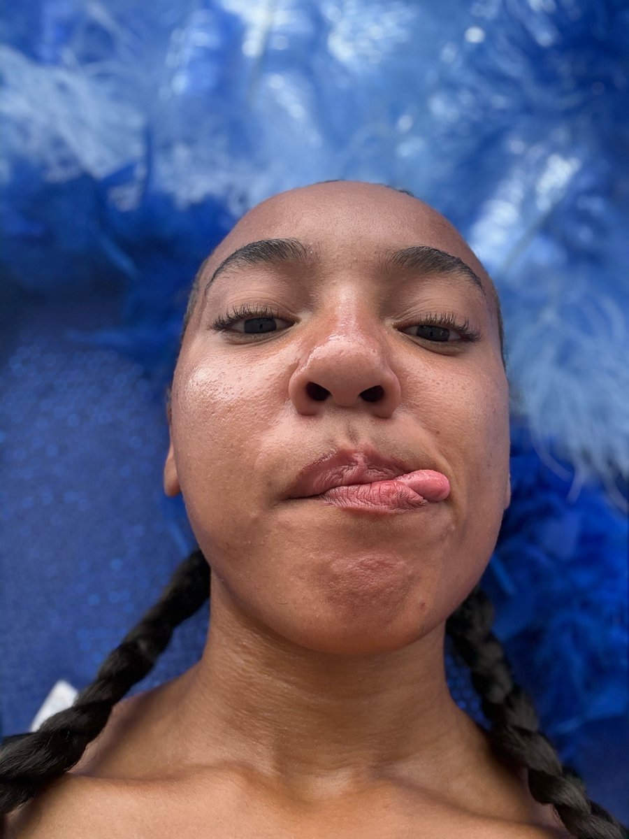 Sweeetfeetsuga's tweet photo. full moon or not i charged my page for new subs tonight. inbox open heart open bio open #sweetfeetthesugarfoot #moonmagic #newsub #linkinbio #sugarfoot https://t.co/yF81bs3avu