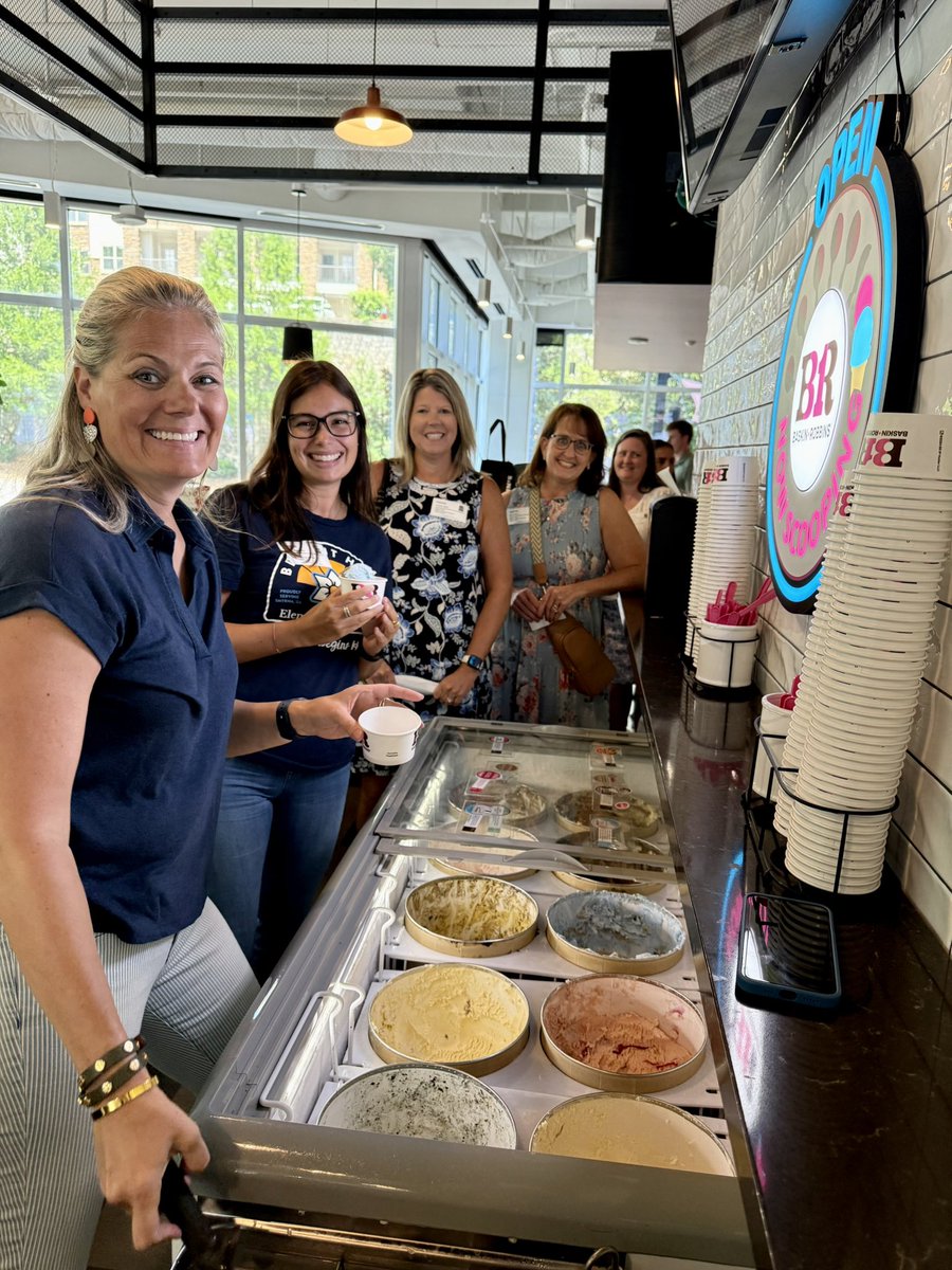 belmontbears's tweet photo. A huge thank you to Inspire Brands for investing in our teachers today with an incredible leadership retreat! Your message challenged and inspired us! We are leaving encouraged, energized, and excited for an amazing school year ahead! @InspireBrands https://t.co/K2BS5tyYWC