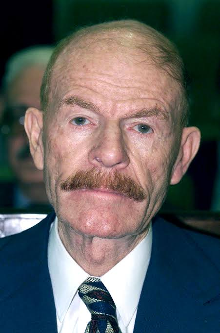 dushmanimm's tweet photo. @RMNT368 @xenocosmography Here is a "white" Iraqi man, Izzat Ibrahim al-Douri, is he an Aryan too? https://t.co/ERTbfYkZQb