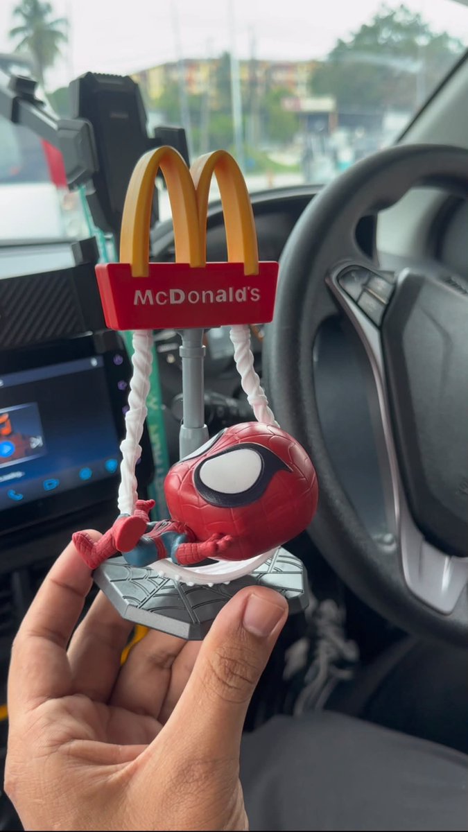 Helyyil's tweet photo. تعاون بين ماكدونالدز وسبايدر مان 🕸️🕷️

@McDonaldsKSA > متى تجي الرياض؟ https://t.co/LHte9nFnOL