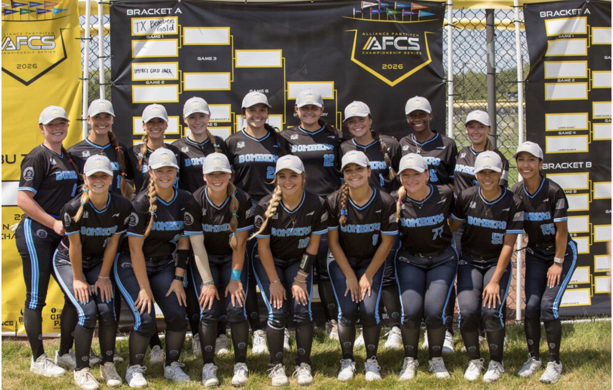 CourtLatronico's tweet photo. Elite 8 starts tomorrow at the Tier 1 Alliance Championships! @16UAcademy @dale_serie @rshawn7520 @KristiMalpass @vasquezmarky https://t.co/bC44nUpeQN