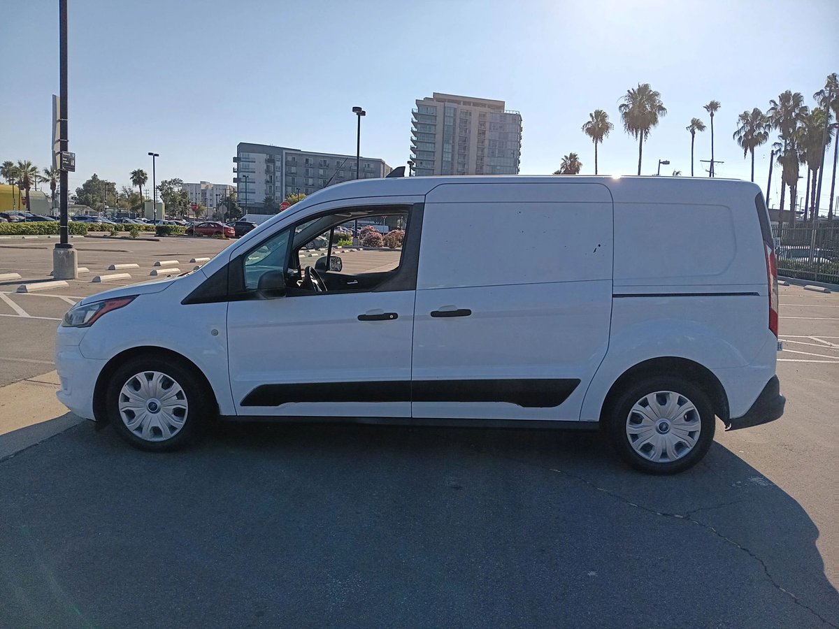 FJAutoSale's tweet photo. Ready to get the job done? Meet this 2021 Ford Transit Connect XLT LWB Cargo Van built for business, deliveries, and everyday reliability. Whether you're growing your business or need a dependable cargo van, this Transit Connect delivers the versatility and efficiency you need https://t.co/lRsrYq6SyX